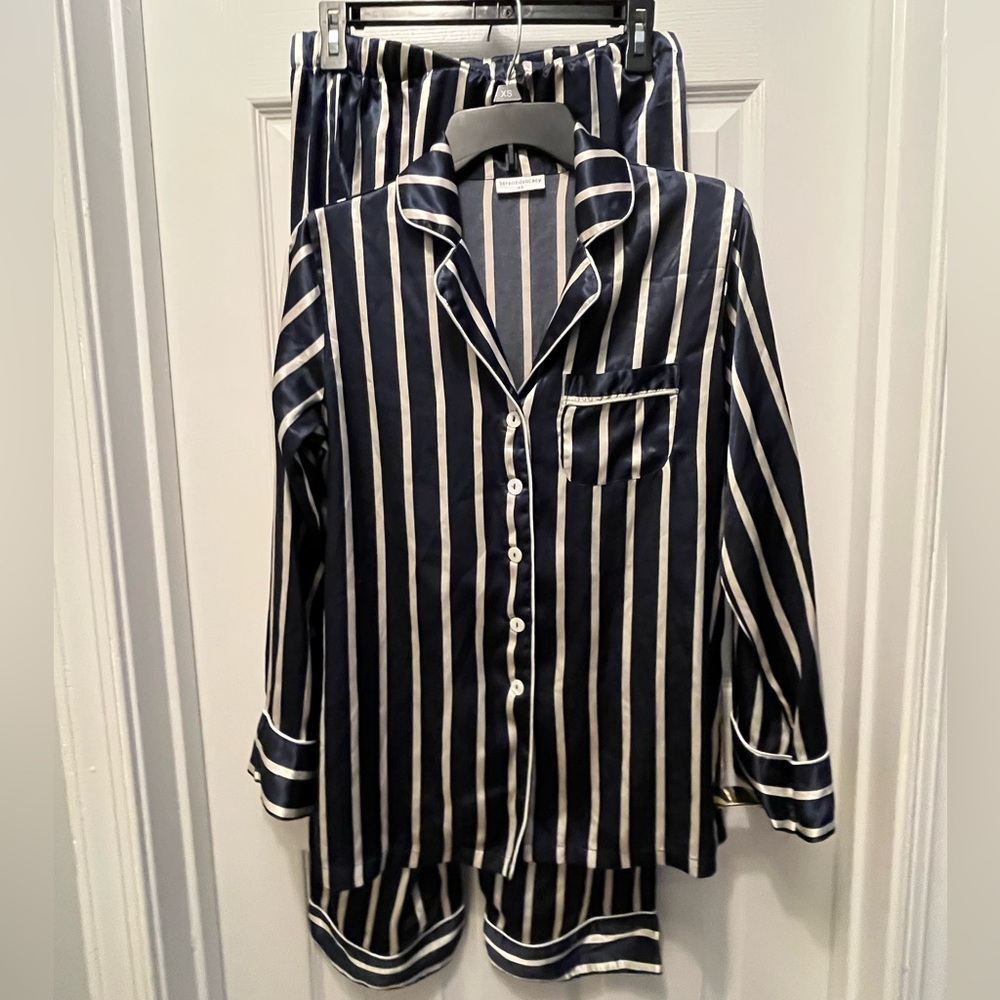Serenedelicacy Women's Satin Pajama Set Long Sleeve Button Down Striped Silky - Picture 6 of 11